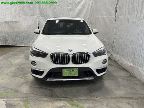 Used 2018 BMW X1 xDrive28i AWD/4WD image 19