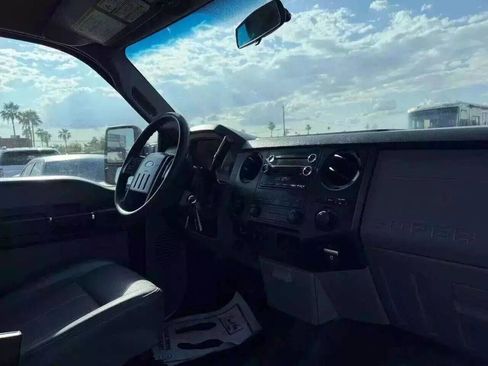 Used 2016 Ford F250 XL w/ Power Equipment Group image 23