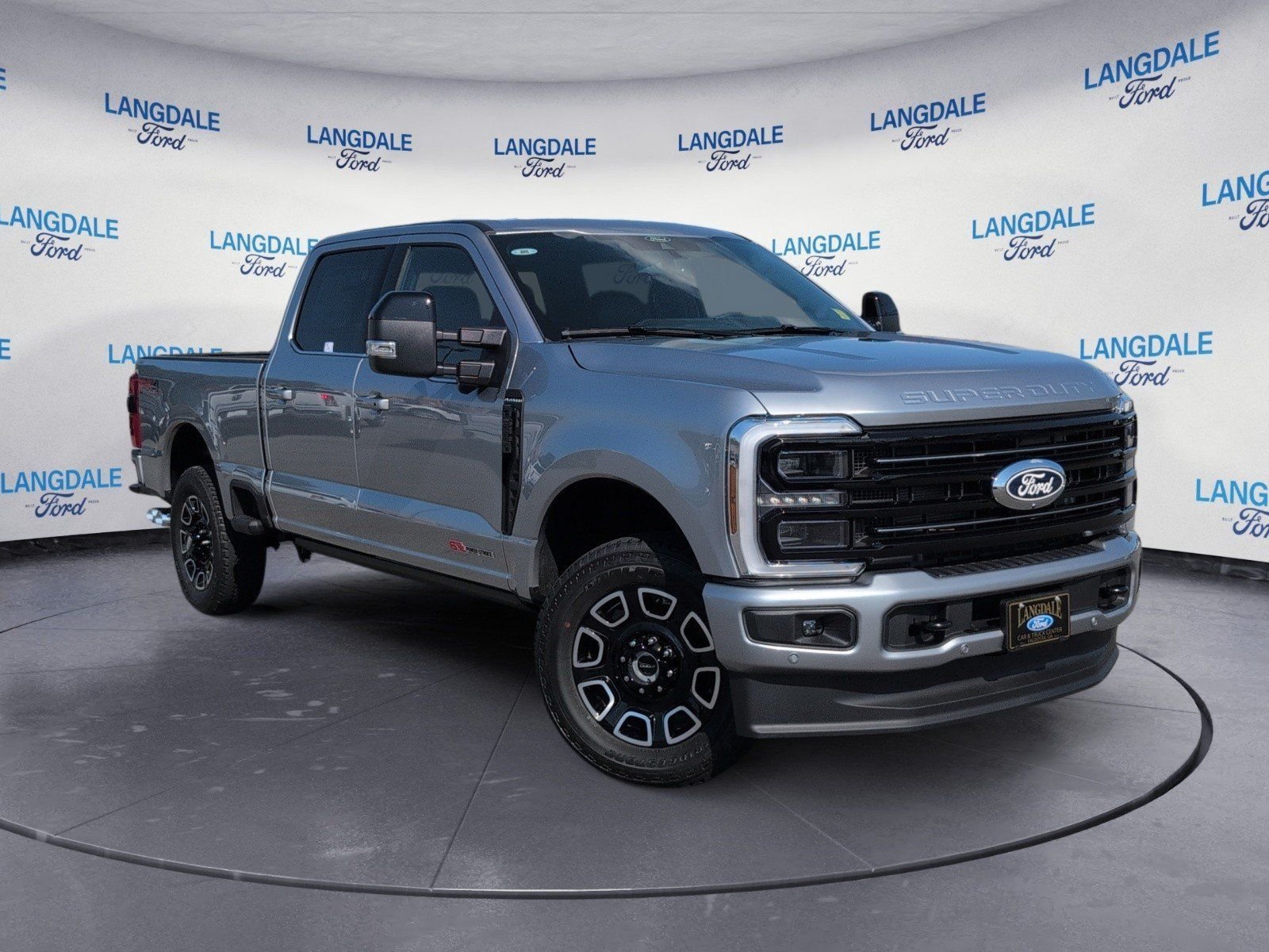 New 2027 Ford F250 Platinum AWD/4WD image 2