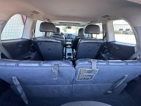 Used 2013 Toyota Highlander Limited FWD image 40