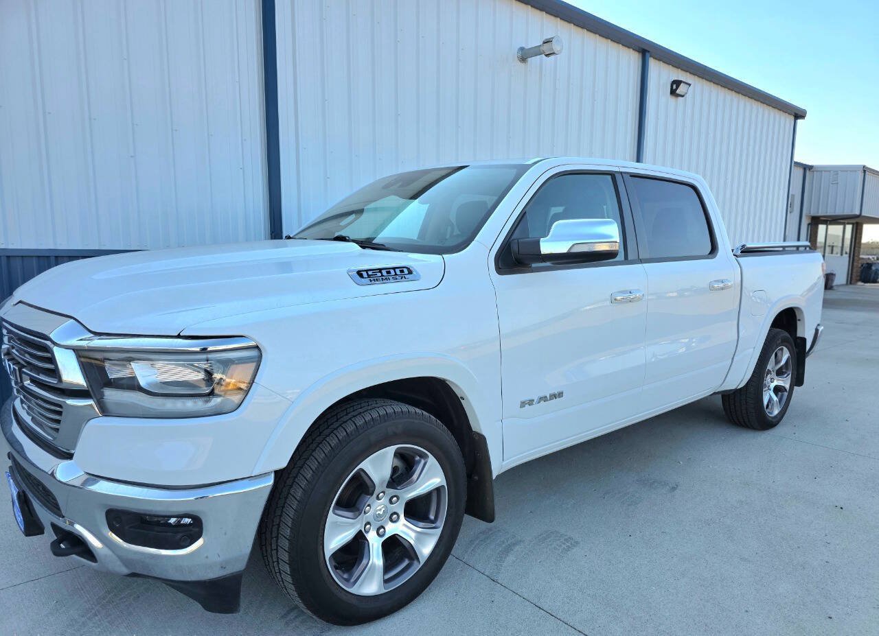 Used 2021 RAM 1500 Laramie AWD/4WD image 2
