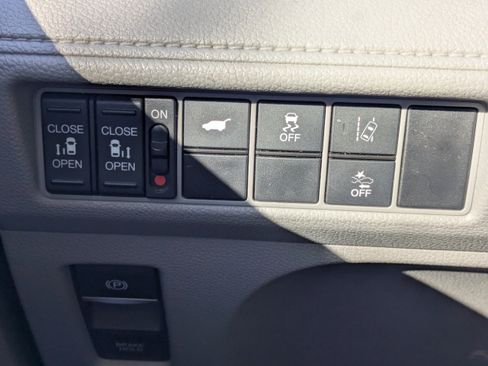 Used 2020 Honda Odyssey EX-L image 27