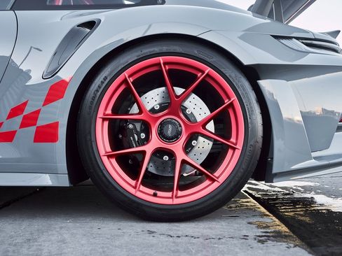 Used 2024 Porsche 911 GT3 RS w/ Weissach Package image 25