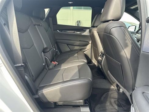 Certified 2023 Cadillac XT5 Premium Luxury image 24