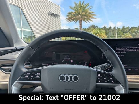 Certified 2025 Audi Q5 Prestige AWD/4WD image 33