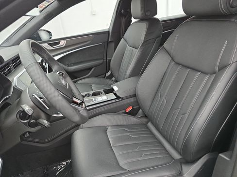 Used 2024 Audi RS 7 Performance AWD/4WD image 15