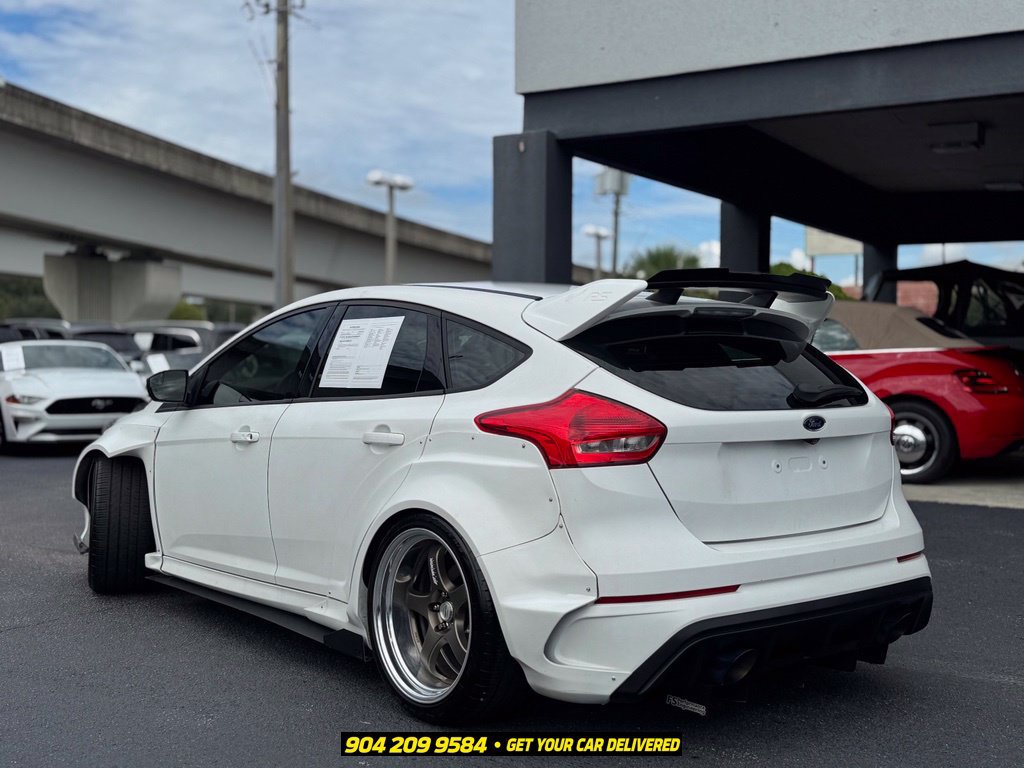 Used 2017 Ford Focus RS AWD/4WD image 5