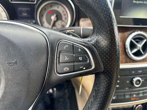 Used 2017 Mercedes-Benz GLA 250 image 28