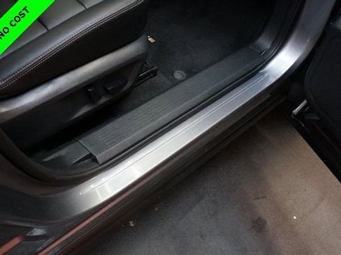 Used 2022 Nissan Rogue SL w/ SL Premium Package image 63