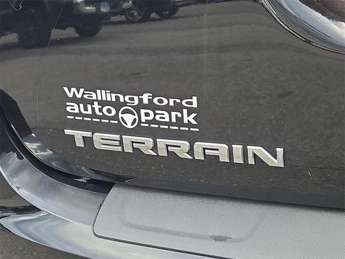 Used 2016 GMC Terrain SLE image 28