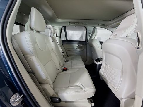 New 2026 Volvo XC90 T8 Ultra w/ Protection Package Premier image 30