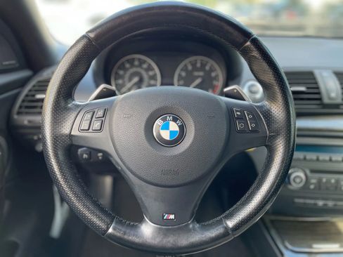 Used 2013 BMW 135i Convertible image 19