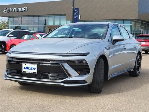 New 2026 Hyundai Sonata SEL image 2
