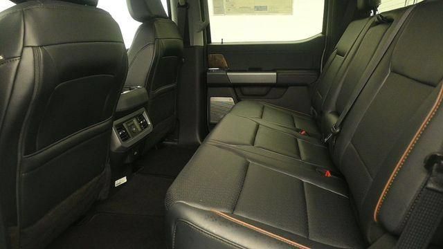 New 2026 Ford F250 Lariat w/ Black Appearance Package AWD/4WD image 11