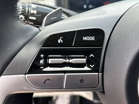 Certified 2024 Hyundai Tucson Limited FWD image 25