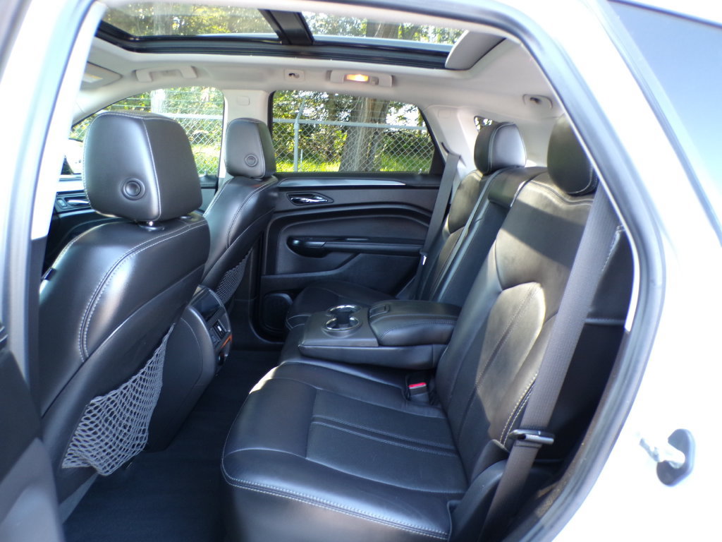 Used 2016 Cadillac SRX Performance w/ Midnight Edition Package AWD/4WD image 19