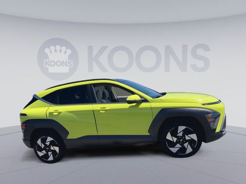 Used 2024 Hyundai Kona Limited AWD/4WD image 2