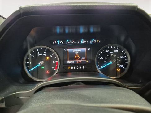 Used 2022 Ford F250 XL w/ Power Equipment Group image 13