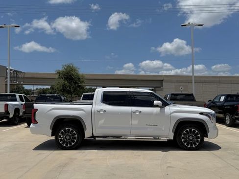 Used 2022 Toyota Tundra Limited RWD image 5