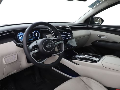 Used 2024 Hyundai Tucson Limited image 26