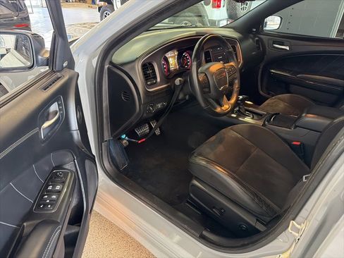 Used 2021 Dodge Charger R/T w/ Plus Group image 5