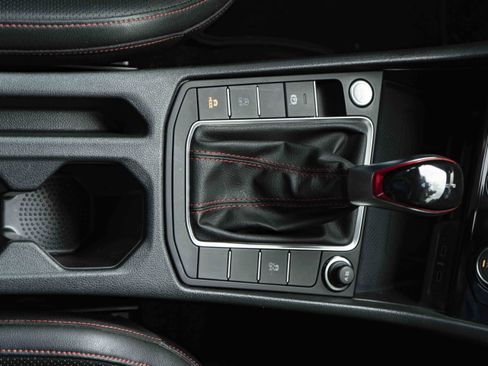 Used 2022 Volkswagen Jetta GLI Autobahn FWD image 27