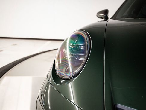 Certified 2025 Porsche 911 GT3 RWD image 13