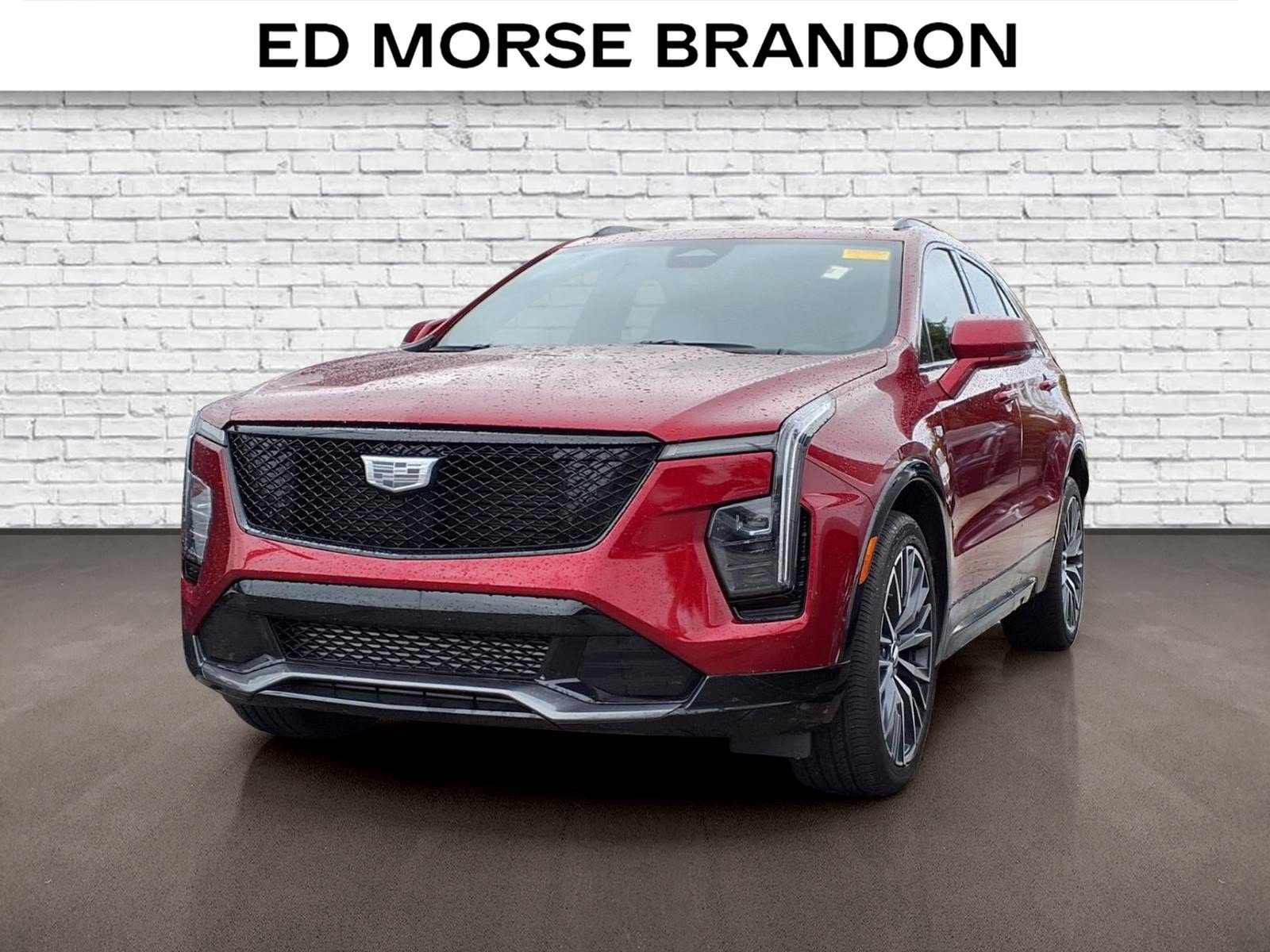 Certified 2024 Cadillac XT4 Sport FWD image 1