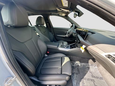 New 2026 BMW 330i Sedan w/ M Sport Package RWD image 23