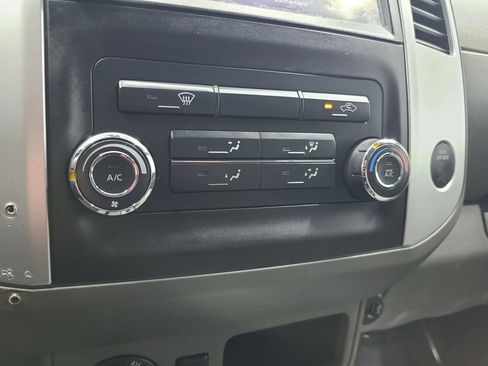 Used 2019 Nissan Frontier SV AWD/4WD image 29