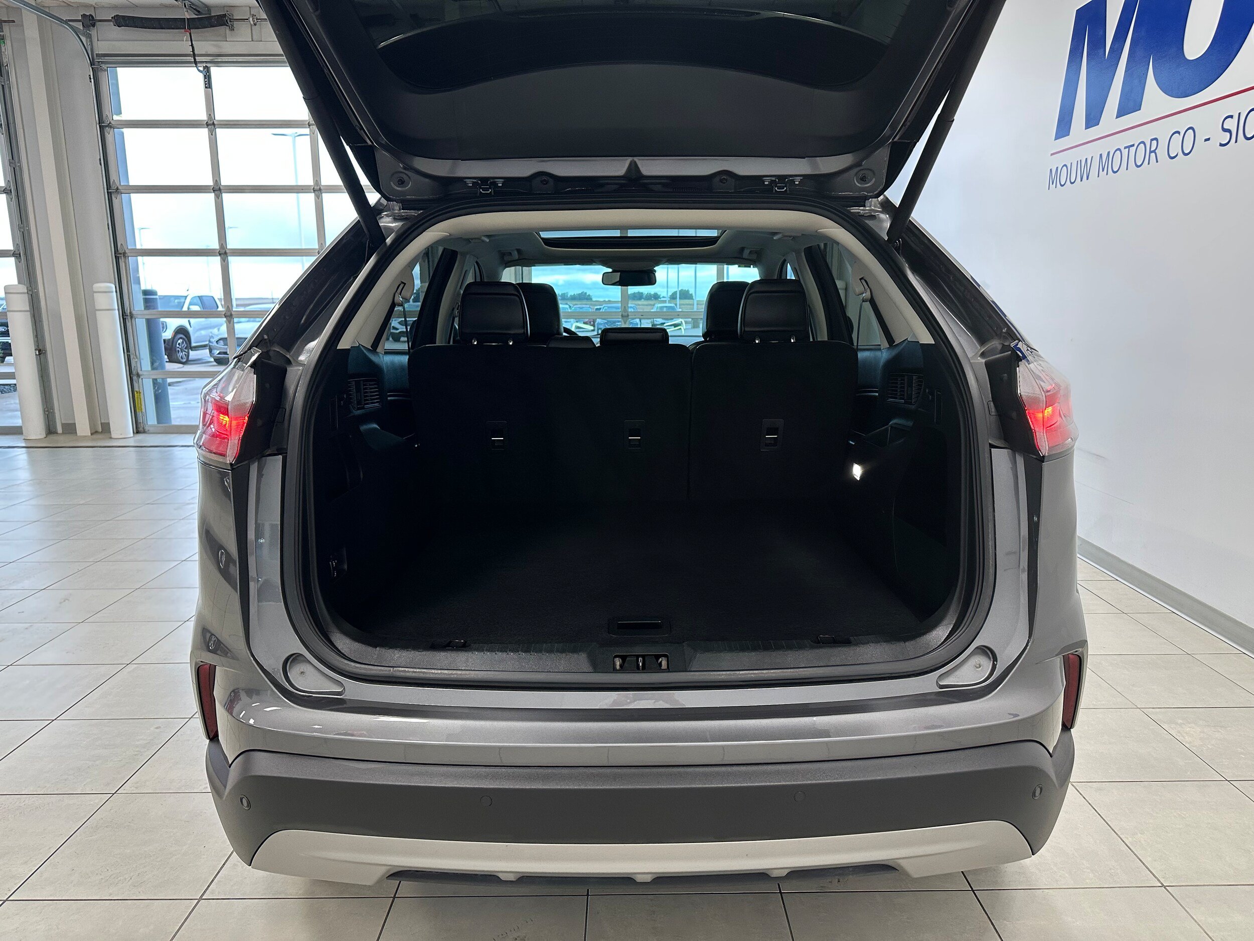 Used 2024 Ford Edge SEL w/ Convenience Package AWD/4WD image 7
