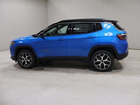 New 2026 Jeep Compass Limited AWD/4WD image 4