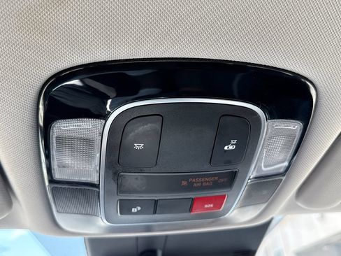 Used 2025 Hyundai Sonata SEL FWD image 21