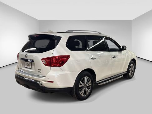 Used 2020 Nissan Pathfinder SL w/ Cargo Package AWD/4WD image 4