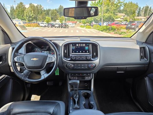 Used 2015 Chevrolet Colorado Z71 AWD/4WD image 11