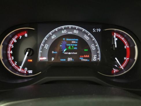 Used 2025 Toyota RAV4 XLE Premium FWD image 21