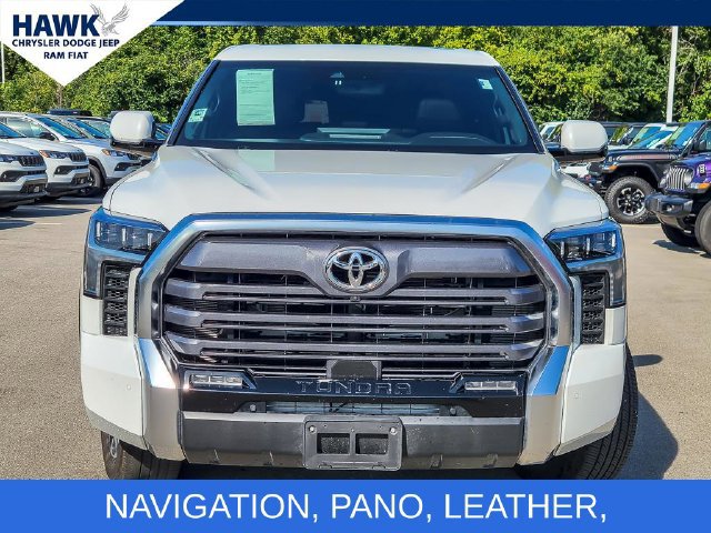 Used 2025 Toyota Tundra Limited AWD/4WD image 4