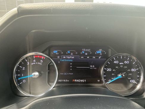 Used 2019 Ford F250 Lariat w/ Lariat Value Package AWD/4WD image 19
