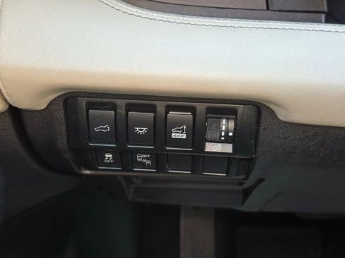 Used 2020 Subaru Ascent Limited image 22