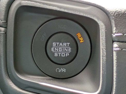 New 2026 Jeep Gladiator Rubicon AWD/4WD image 28