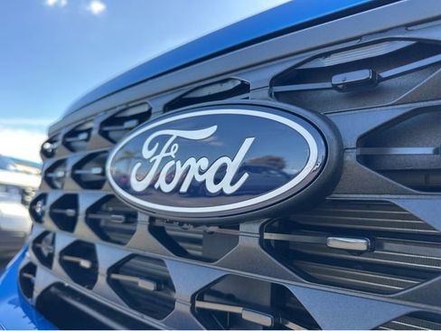 New 2026 Ford Maverick XLT image 21