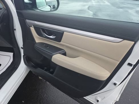 Used 2019 Honda CR-V LX image 16