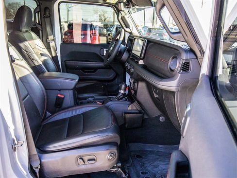 Used 2024 Jeep Wrangler Unlimited Rubicon image 16