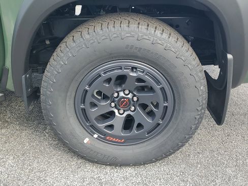 New 2026 Nissan Frontier PRO-4X w/ Pro-4x Convenience Package image 7