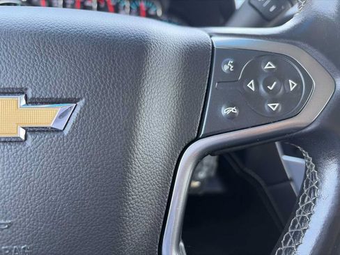 Used 2016 Chevrolet Suburban LS RWD image 40