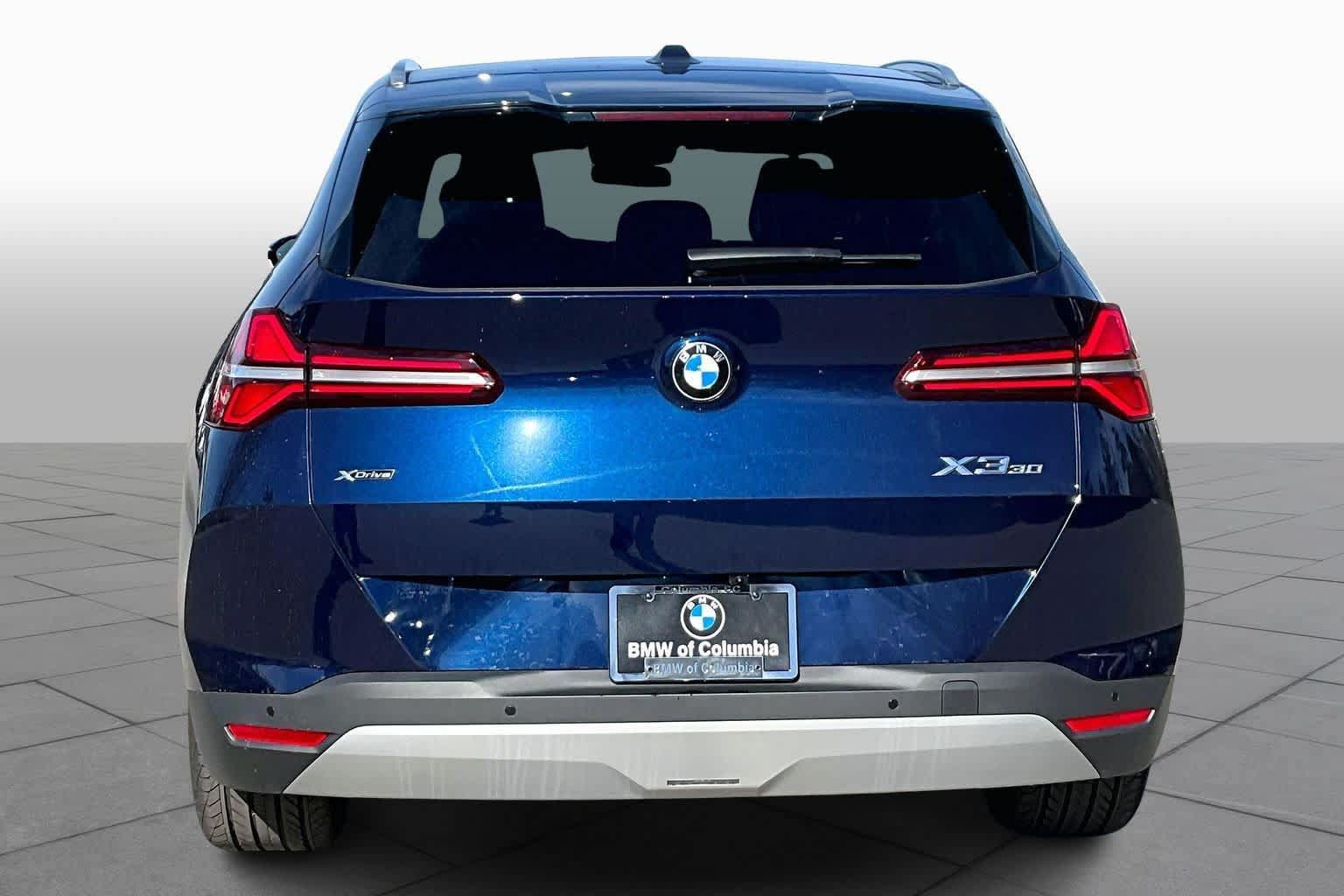 Used 2026 BMW X3 xDrive30i w/ Premium Package AWD/4WD image 4