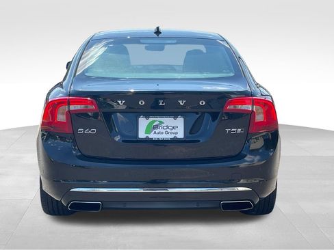 Used 2018 Volvo S60 T5 Inscription Platinum AWD/4WD image 6