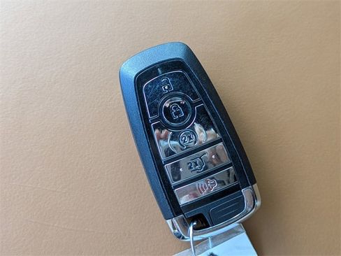 Used 2023 Lincoln Aviator Black Label w/ Dynamic Handling Package image 33