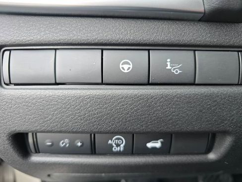 New 2026 Nissan Rogue Platinum AWD/4WD image 25