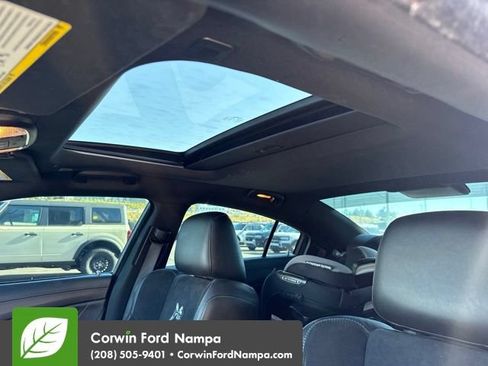 Used 2021 Dodge Charger Scat Pack w/ Dynamics Package RWD image 12